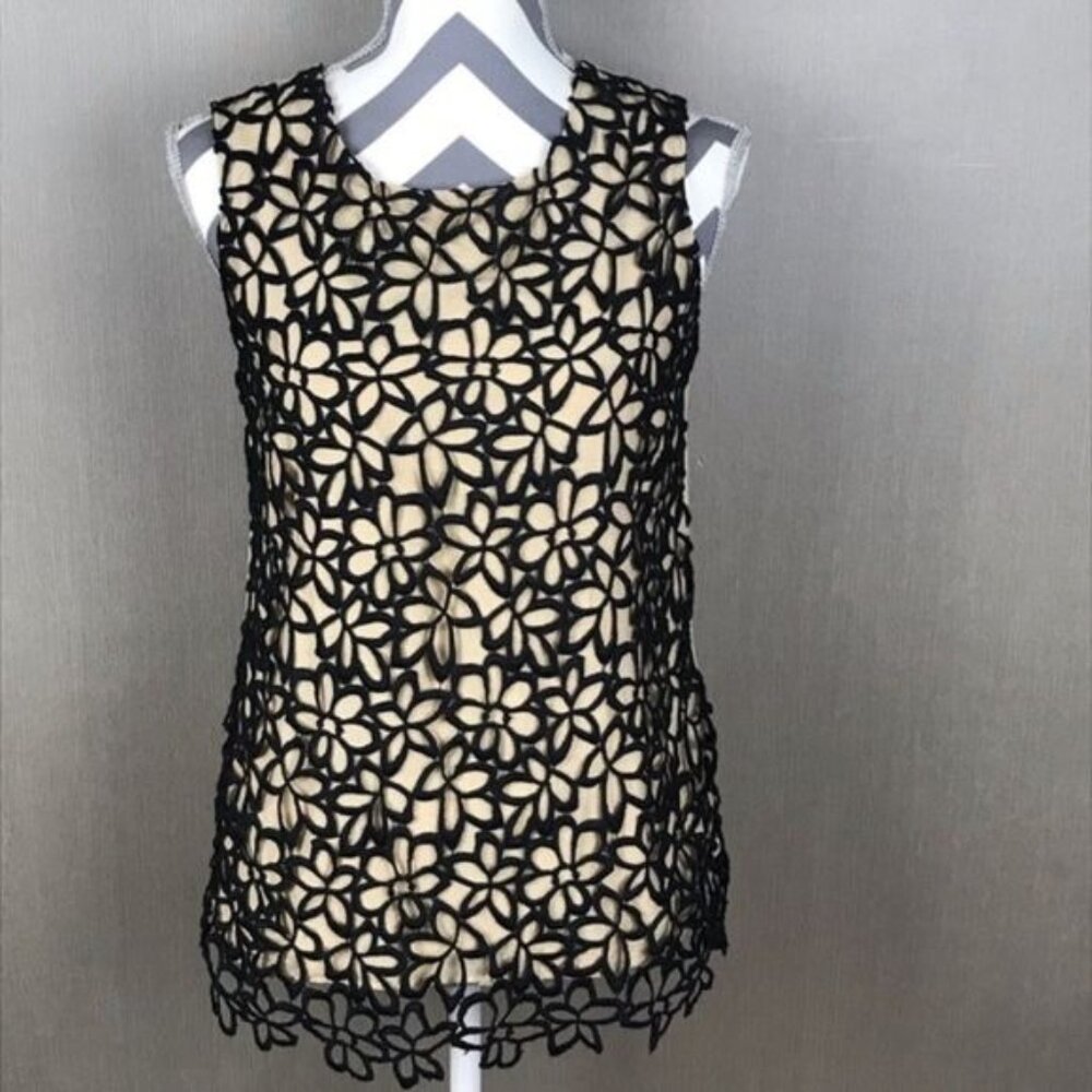 Lela Rose Black Floral Lace Blouse